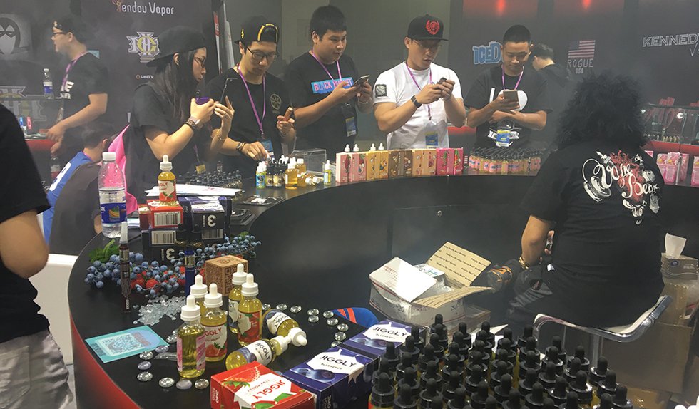 E-Cigarettes No Threat to China's Traditional Markets - Yet